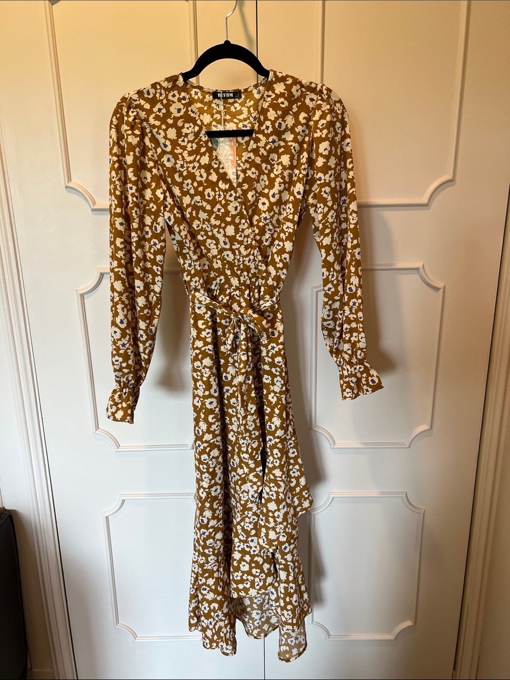 NWT Women's Mustard Floral Wrap Maxi Dress with Tie Waist
